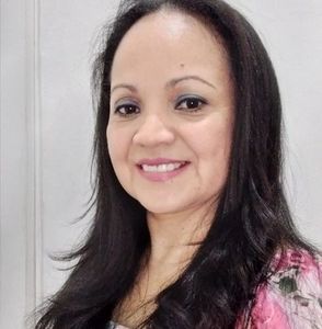 Meet your Posher, Cecy